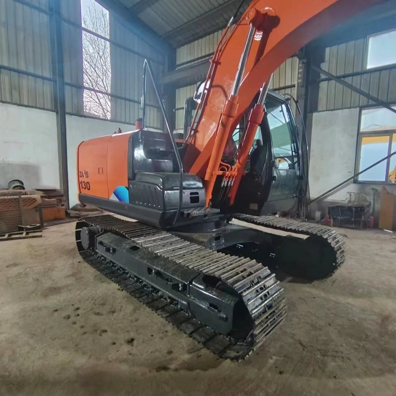Hitachi ZX130 Excavator